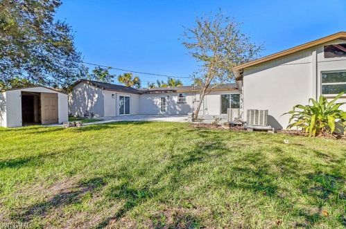 4321 Mariner Rd, Bonita Springs FL 34134-3964 exterior