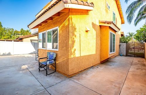 126 Olivetree Dr, Perris CA  92571-2744 exterior