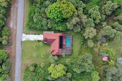 511 Sheldon Ave, Lehigh Acres, FL 33936-1037