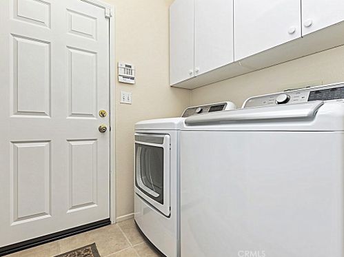 8055 La Crosse Way, Riverside CA  92508-6142 exterior