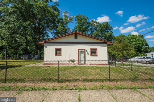 2810 Good Intent Rd, West Deptford NJ  08096-4456 exterior