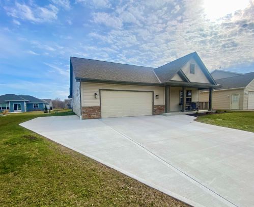 8455 Westbrook Dr, Sturtevant WI  53177-2893 exterior