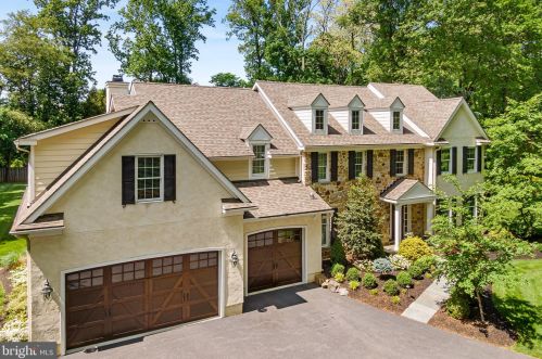 1337 Berwyn Paoli Rd, Berwyn, PA 19312-1235