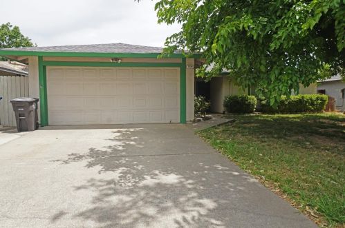 7528 Blackthorne Way, Citrus Heights, CA 95621-1605