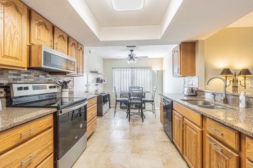 3832 90th Ter, Pinellas Park FL  33782-5942 exterior