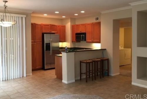 12718 Creekview Dr, San Diego, CA 92128-5658