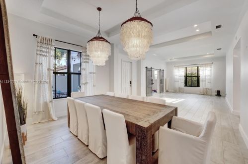 8297 28th St, Hollywood FL  33024-3187 exterior