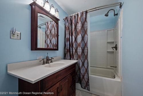 315 Morgan Ave, Old Bridge NJ  08857-1126 exterior