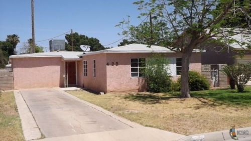 425 C St, Brawley, CA 92227-1858