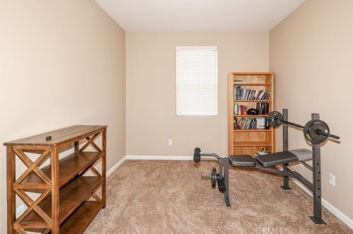 1381 Tevin Way, Madera CA  93637-6508 exterior