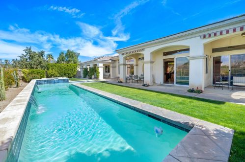 27 Toscana Way, Rancho Mirage CA  92270-1977 exterior