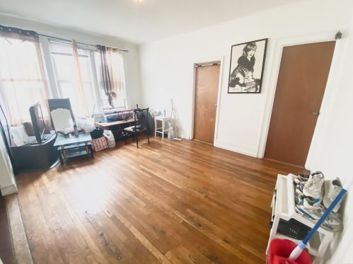 30-94 48th St, Long Island City NY  11105-1232 exterior