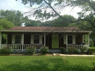 105 17th St, Cookeville, TN 38501-4802