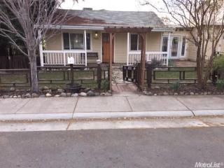 4905 3rd St, Rocklin, CA 95677-2311