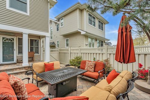 1809 Greenwood Ter, Belmar NJ 07719-2911 exterior