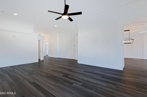 1246 Chimes Tower Dr, Casa Grande AZ  85122-6640 exterior