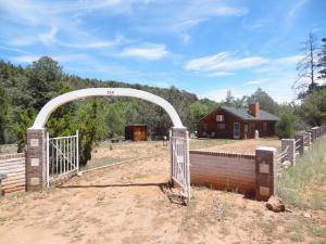 296 Flowing Springs Dr, Payson AZ  85541-5939 exterior