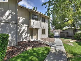 1725 Landana Dr, Concord CA 94519-1463 exterior