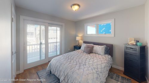 5 Fort Ave, Pelican Island NJ  08751-1512 exterior