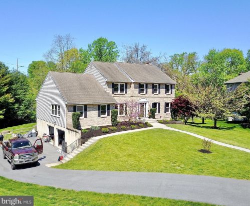 239 Hawkes Ct, Hockessin DE  19707-1351 exterior