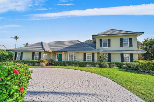 866 Palm Way Rd, West Palm Beach, FL 33408-2927