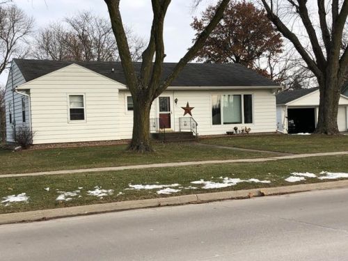710 Cypress St, Lime City, IA 52778-9511