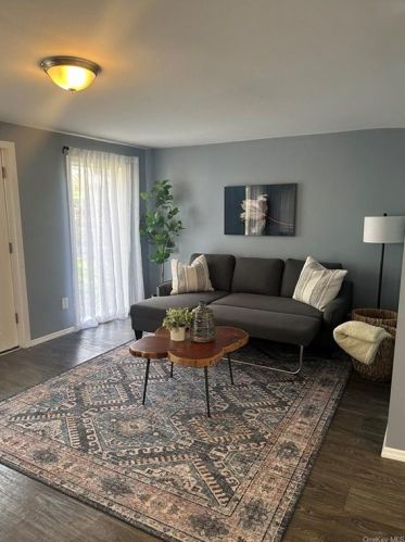 16 Titus Rd, Poughkeepsie NY  12603-1438 exterior