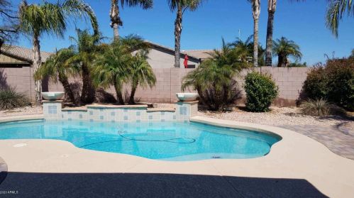 2084 Cherry Hills Pl, Chandler, AZ 85249-4143