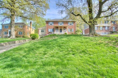 6 Miami Dr, Covington, KY 41017-2853