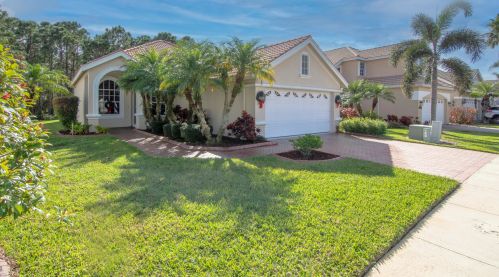 708 Munjack Cir, Fort Pierce, FL 34986-3455