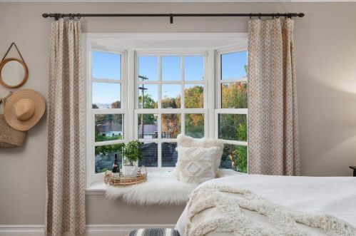 4045 Narragansett Ave, San Diego CA  92107-2618 exterior