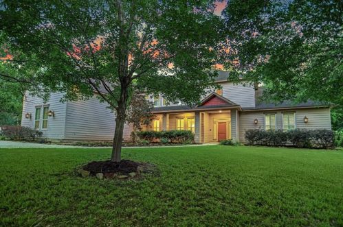 9443 Deer Path Ln, Magnolia, TX 77354-6872