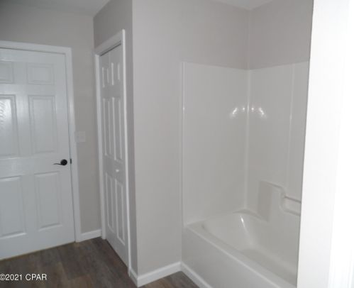 1106 Church St, Marianna FL  32448-7361 exterior