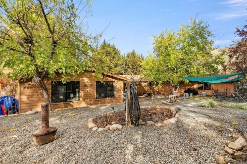 2841 Bender Dr, Lucerne CA  95458-8595 exterior