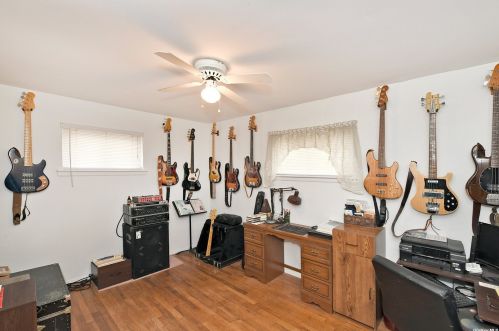 287 Irving Ave, Deer Park NY  11729-3404 exterior