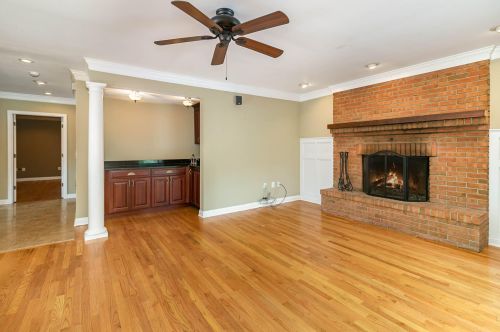 817 Rosewood Dr, Covington KY 41017-1385 exterior