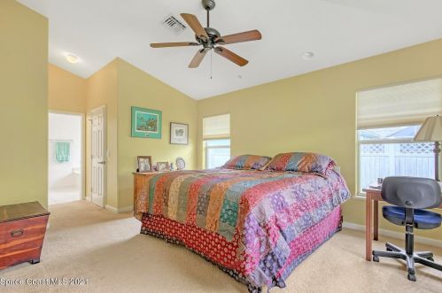 105 Keystone Dr, Sebastian FL  32958-6935 exterior