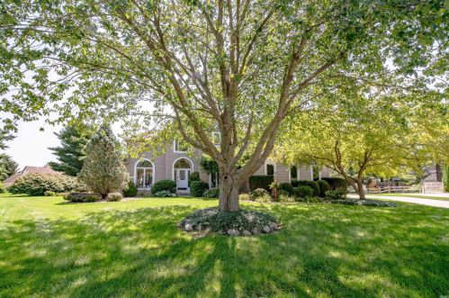 50946 Post Rd, Granger, IN 46530-6849