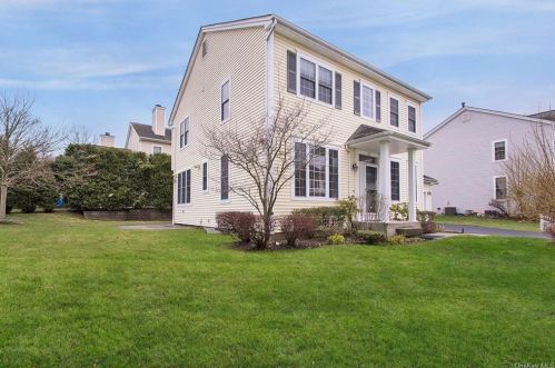 27 Allegra Ct, White Plains, NY 10603-1534