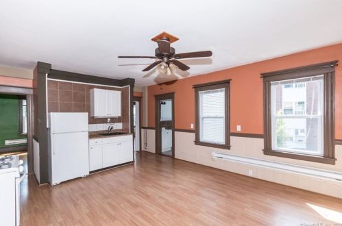 24 Mcclintock St, New Britain CT  06053-2985 exterior