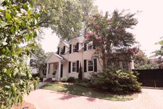 3133 Selwyn Ave, Charlotte, NC 28209-3329