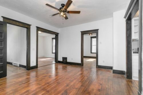 408 Center St, Beaver Dam WI  53916-2050 exterior