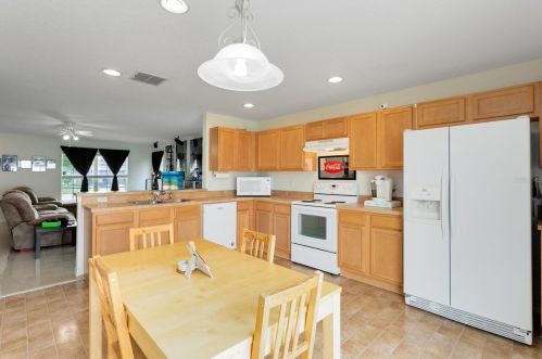 2754 Trommel Way, Sanford FL  32771-5808 exterior