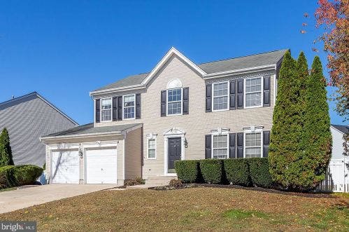 100 Frenchman Dr, West Deptford, NJ 08096-6855