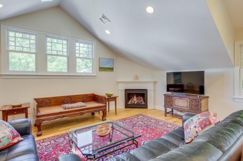 40 Main St, Falmouth MA  02540-3129 exterior