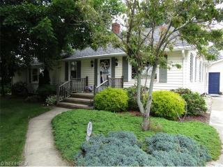 3234 Vineland Ave, Ashtabula, OH 44004-4147