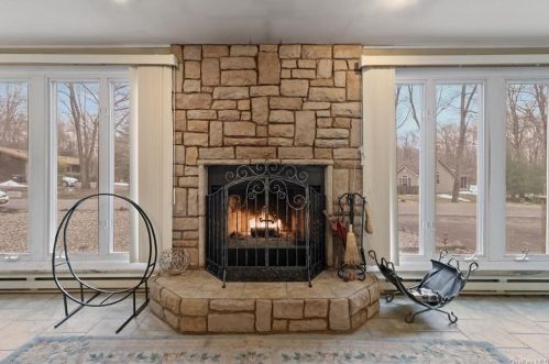 36 Nottingham Gate Rd, Rock Hill NY  12775-6505 exterior