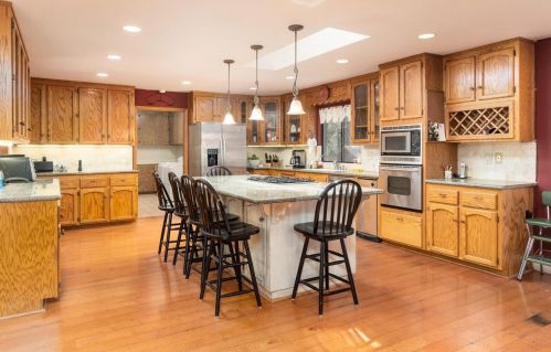 6832 Retreat Ln, Pacific House, CA 95726-9465