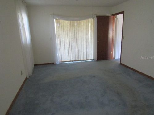 7754 Cr 248b, Lake Panasoffkee FL  33538-3020 exterior