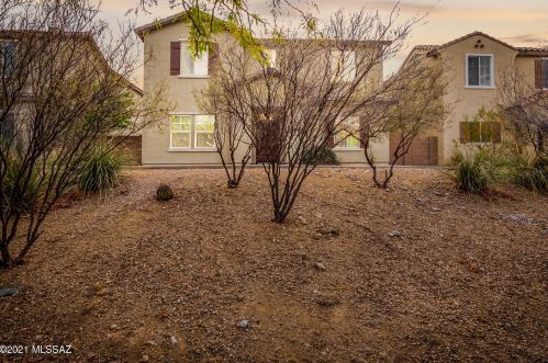 10945 Oak Grove Pl, Tucson, AZ 85747-9525